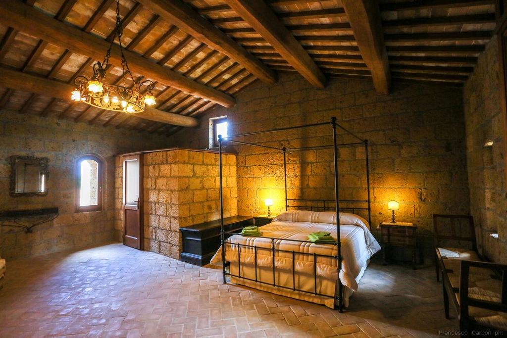 Agriturismo San Giusto Hotel Tuscania Kültér fotó