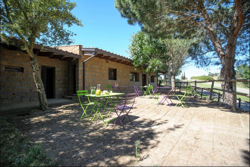 Agriturismo San Giusto Hotel Tuscania Kültér fotó